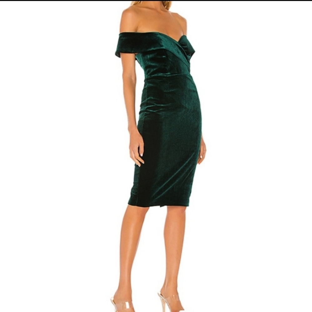 NWT Bardot Off the Shoulder Midi Dress